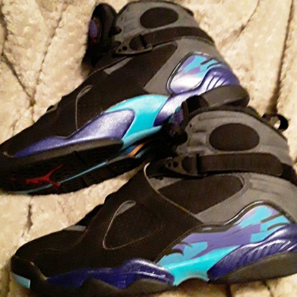 aqua 8s size 9
